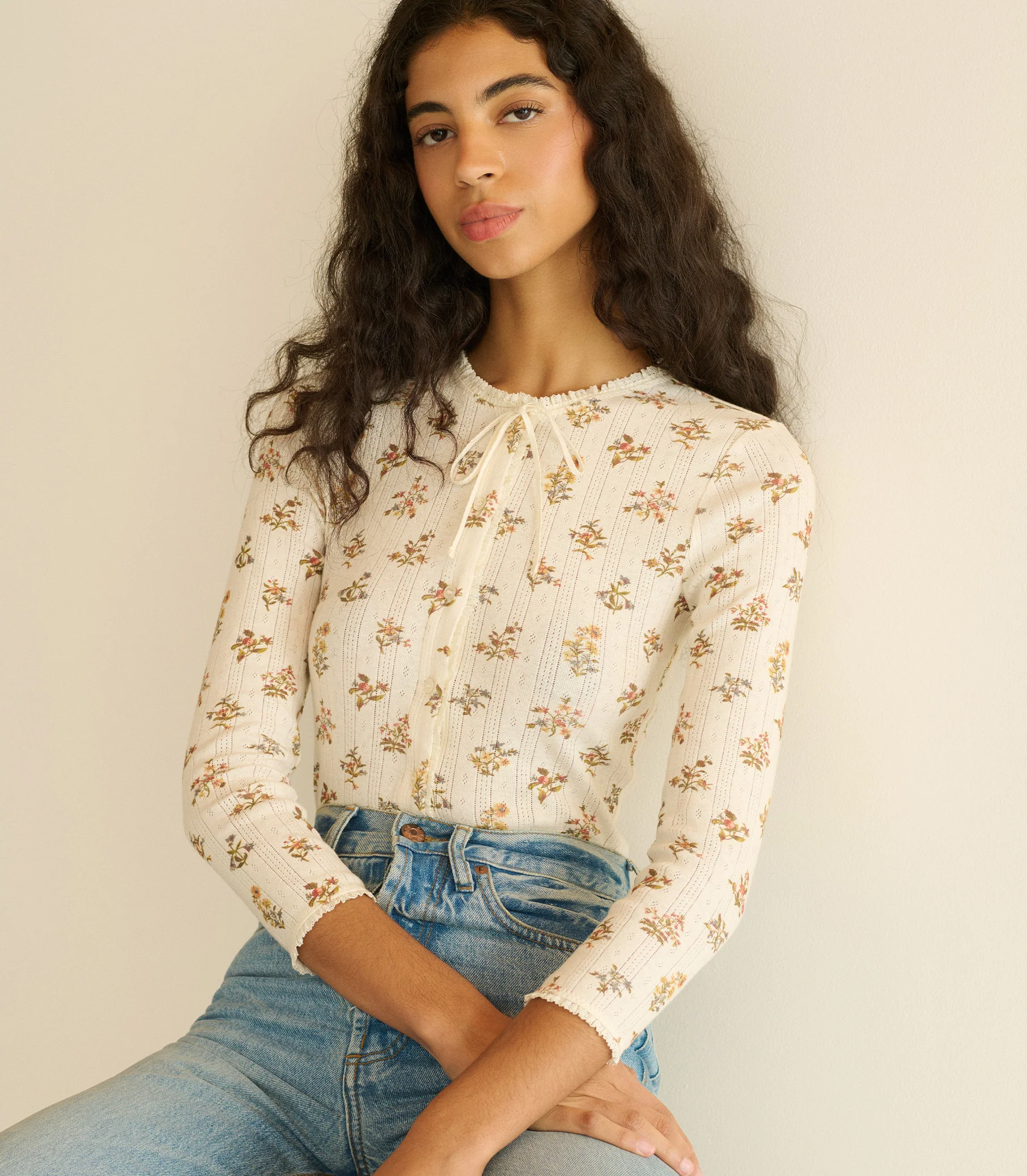 ALEXANDRIA TEE -- CRÈME PETIT PALAIS - Image 4
