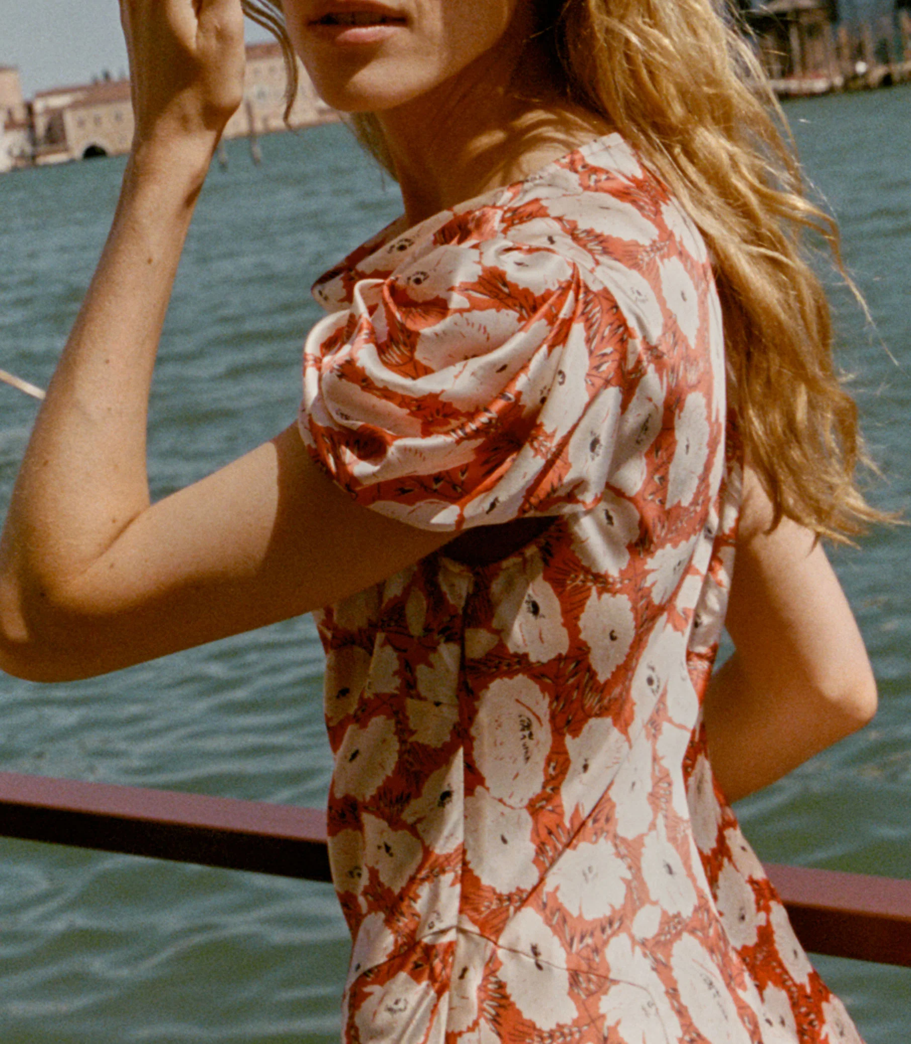 ALNA DRESS -- ROUGE FLEURS D'ANEMONE - Image 5