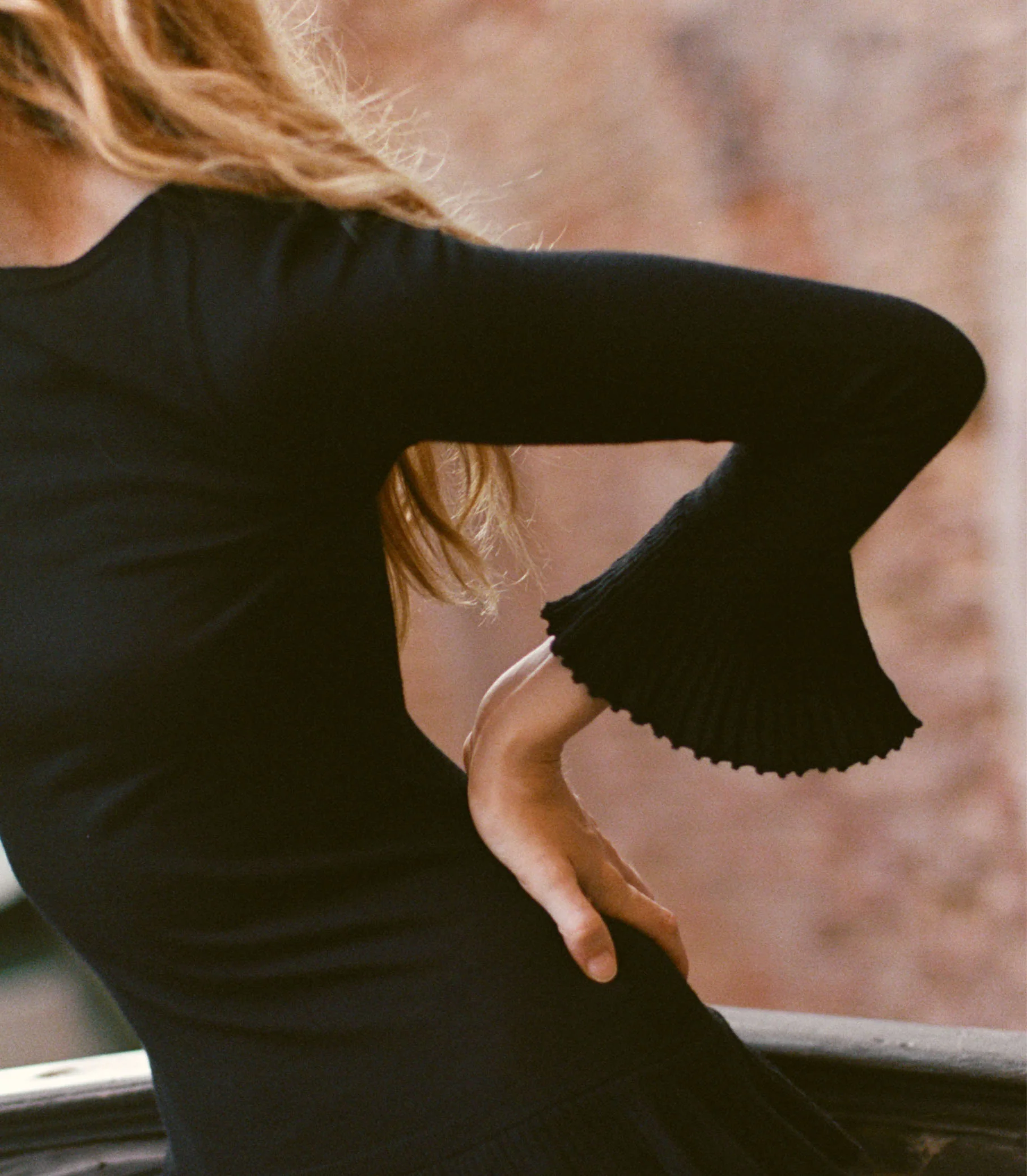 AMELINA DRESS -- BLACK - Image 3