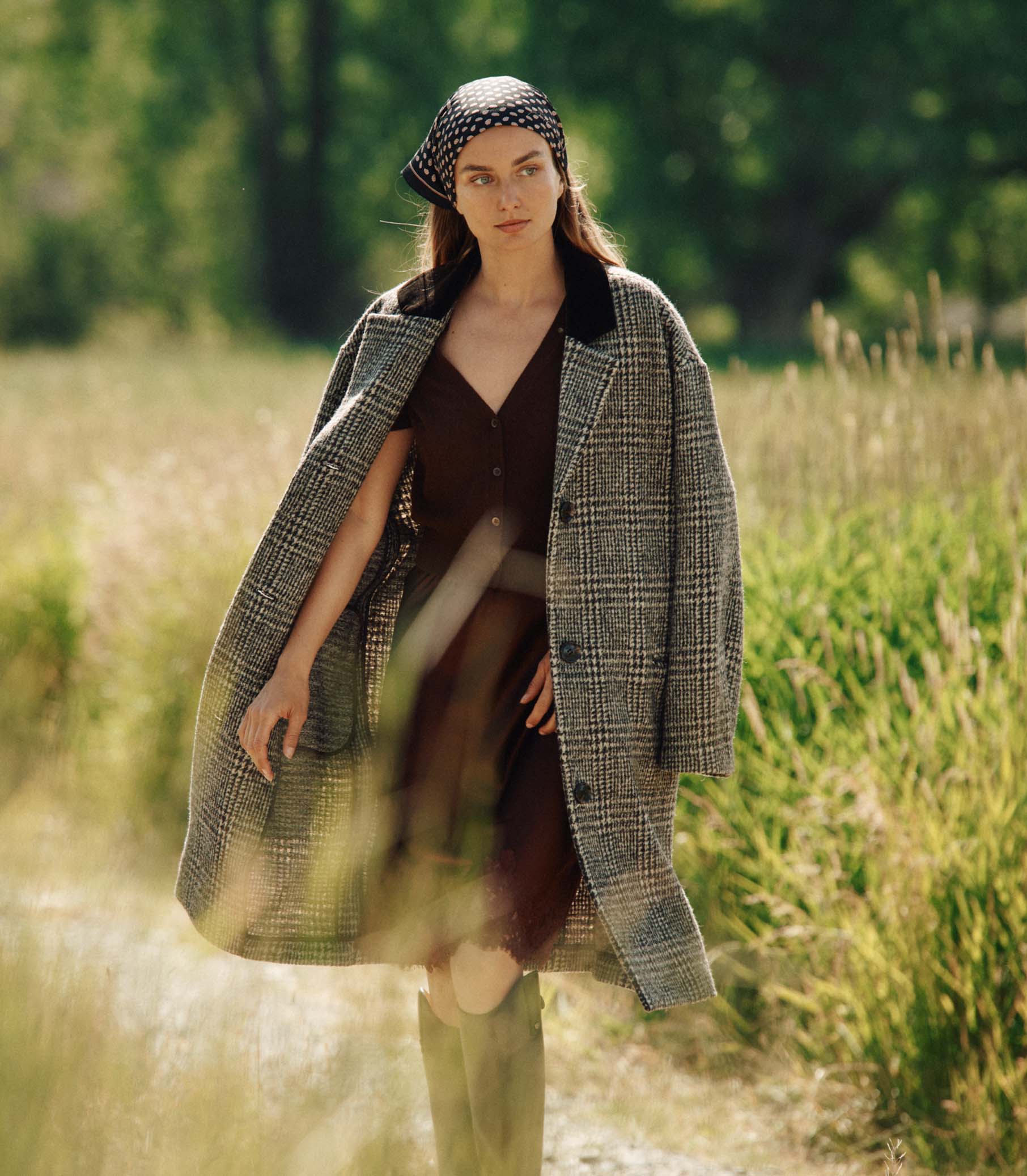 ARELLA CASHMERE CARDIGAN -- DARK UMBER - Image 4