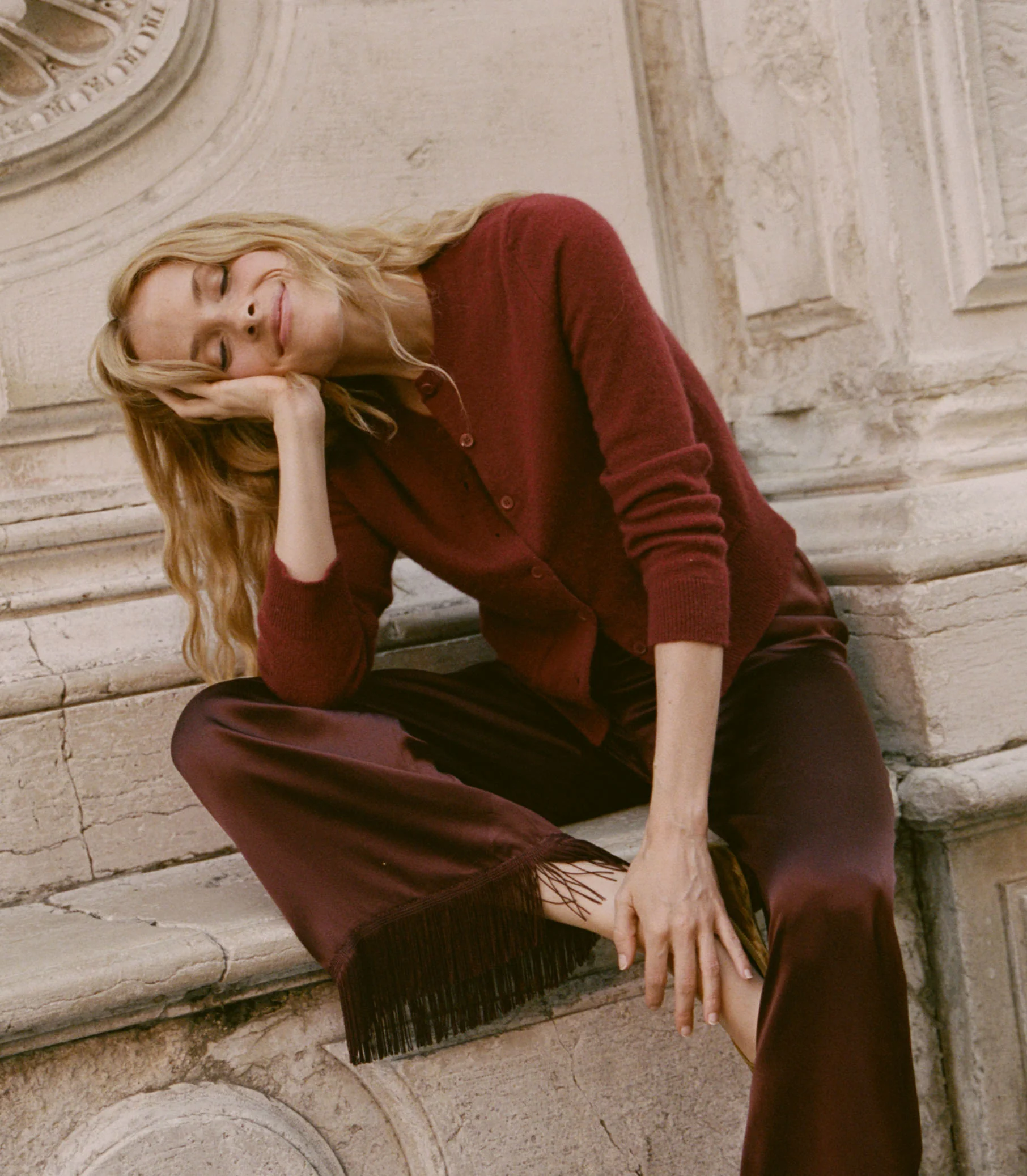 FREYA CASHMERE CARDIGAN -- MALBEC - Image 5