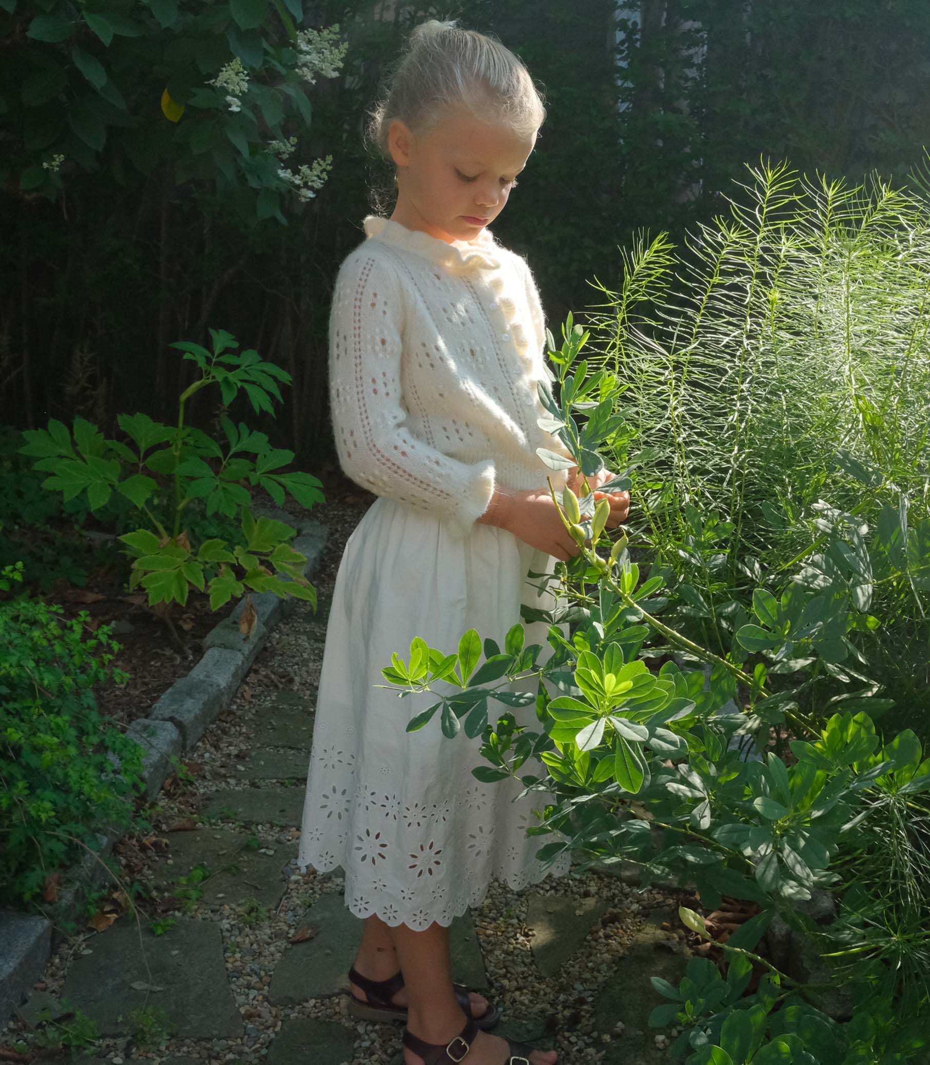 LITTLE CLAUDIE CARDIGAN -- IVORY - Image 5