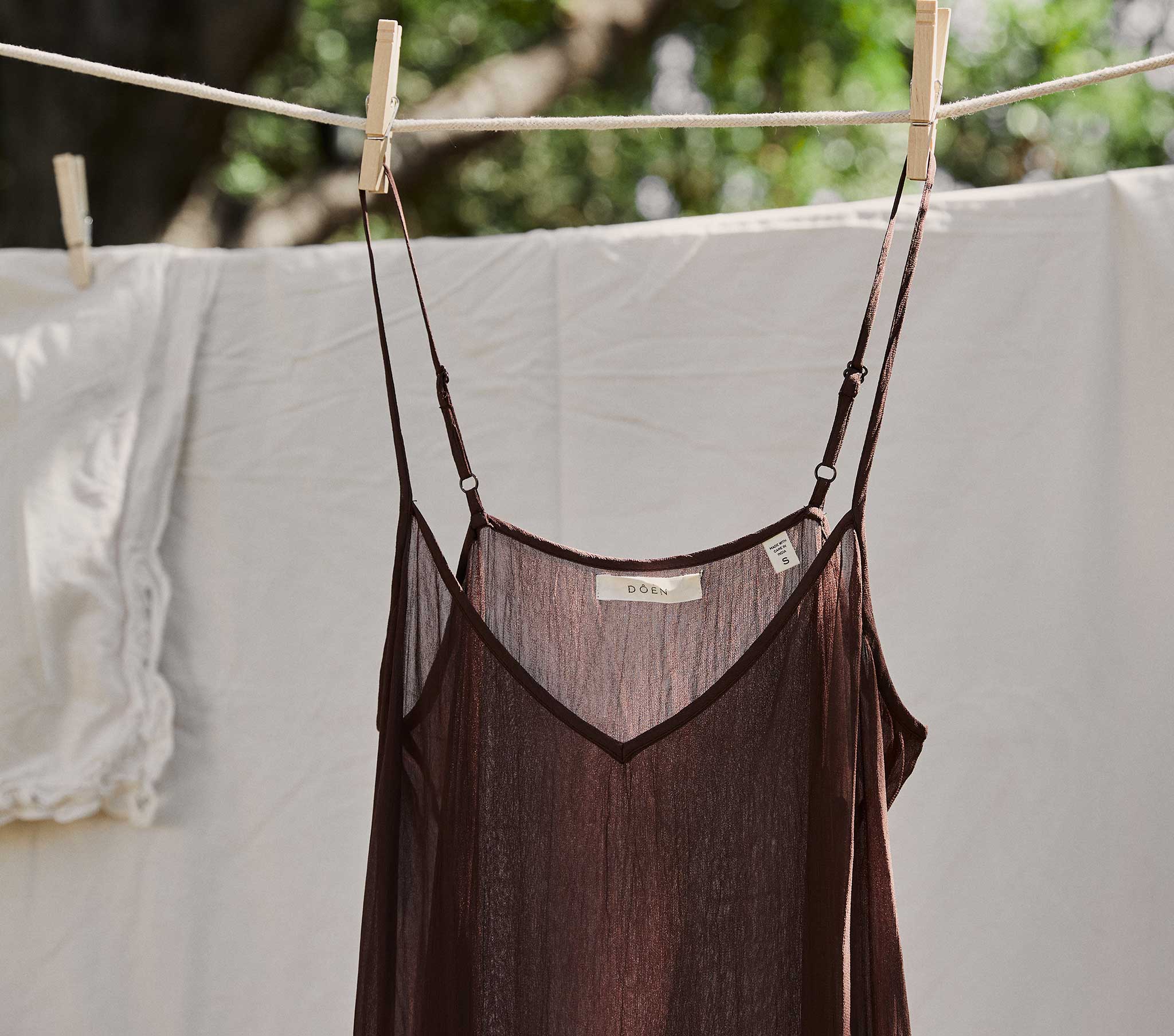 LONG DEEP V-NECK SLIP -- UMBER - Image 3