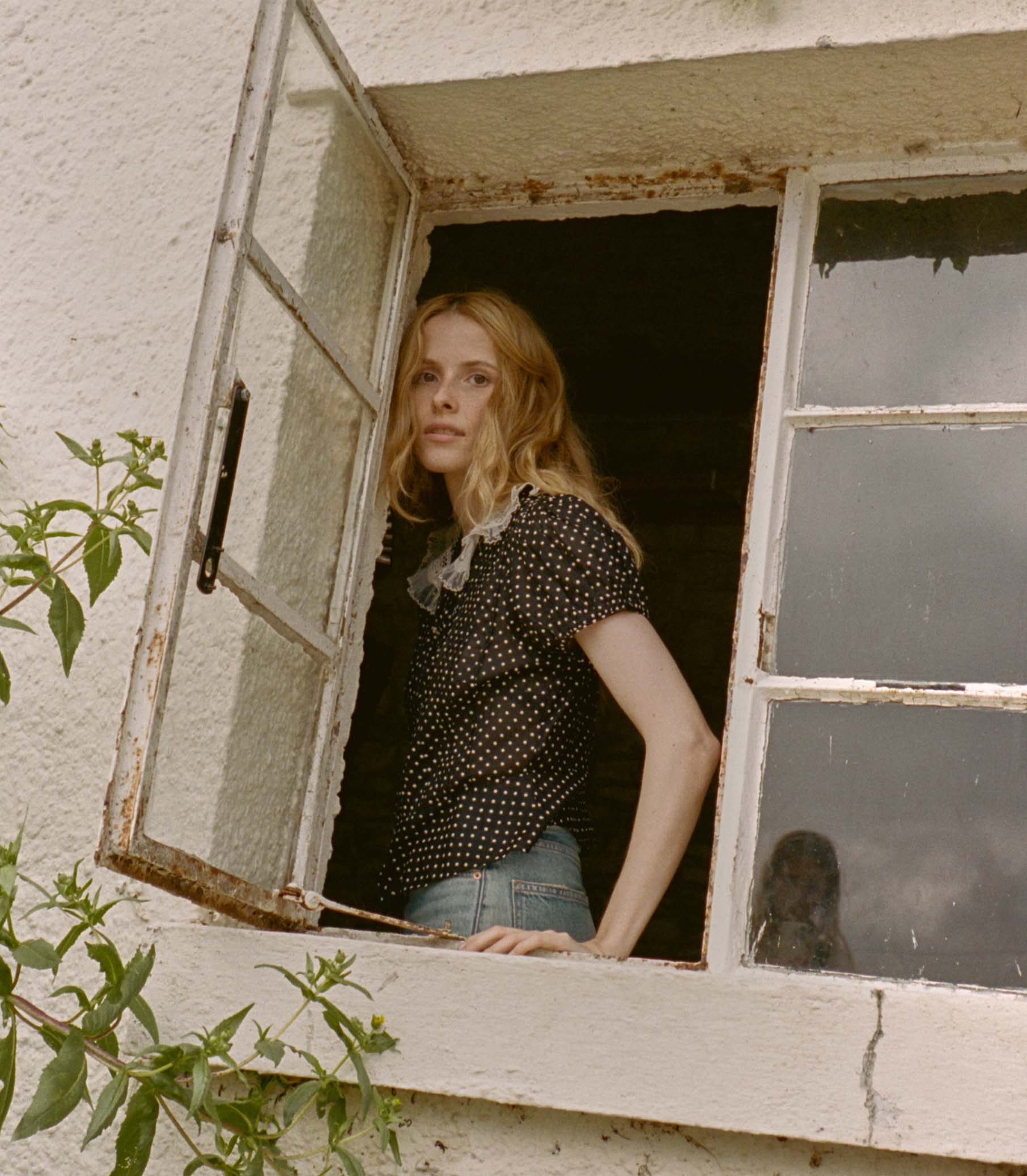OLETA TOP -- NOIR DOT - Image 2