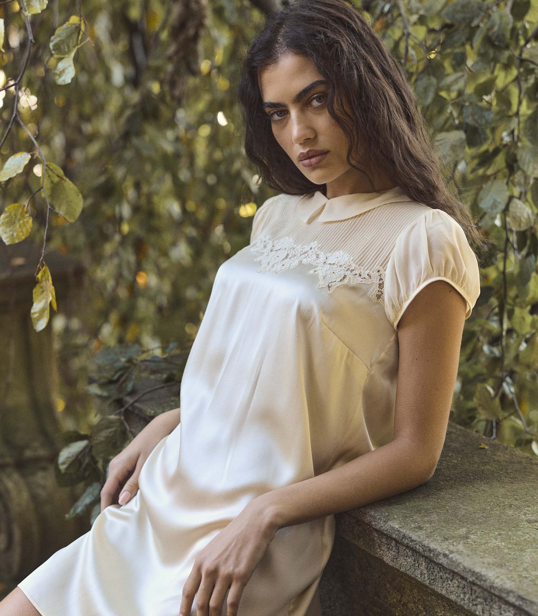 PERLE DRESS -- VANILLA - Image 4