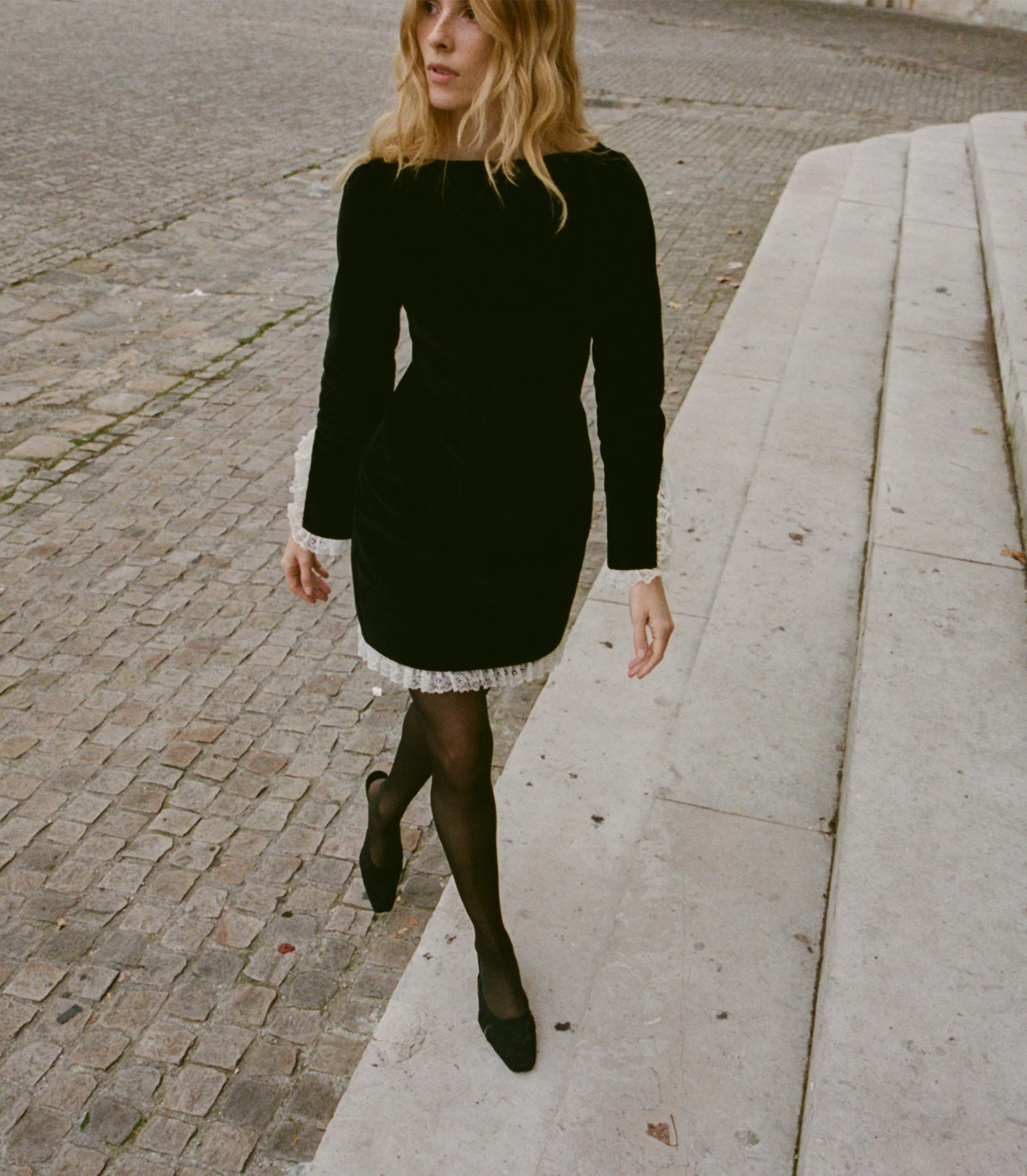 SAVINE DRESS -- BLACK - Image 5