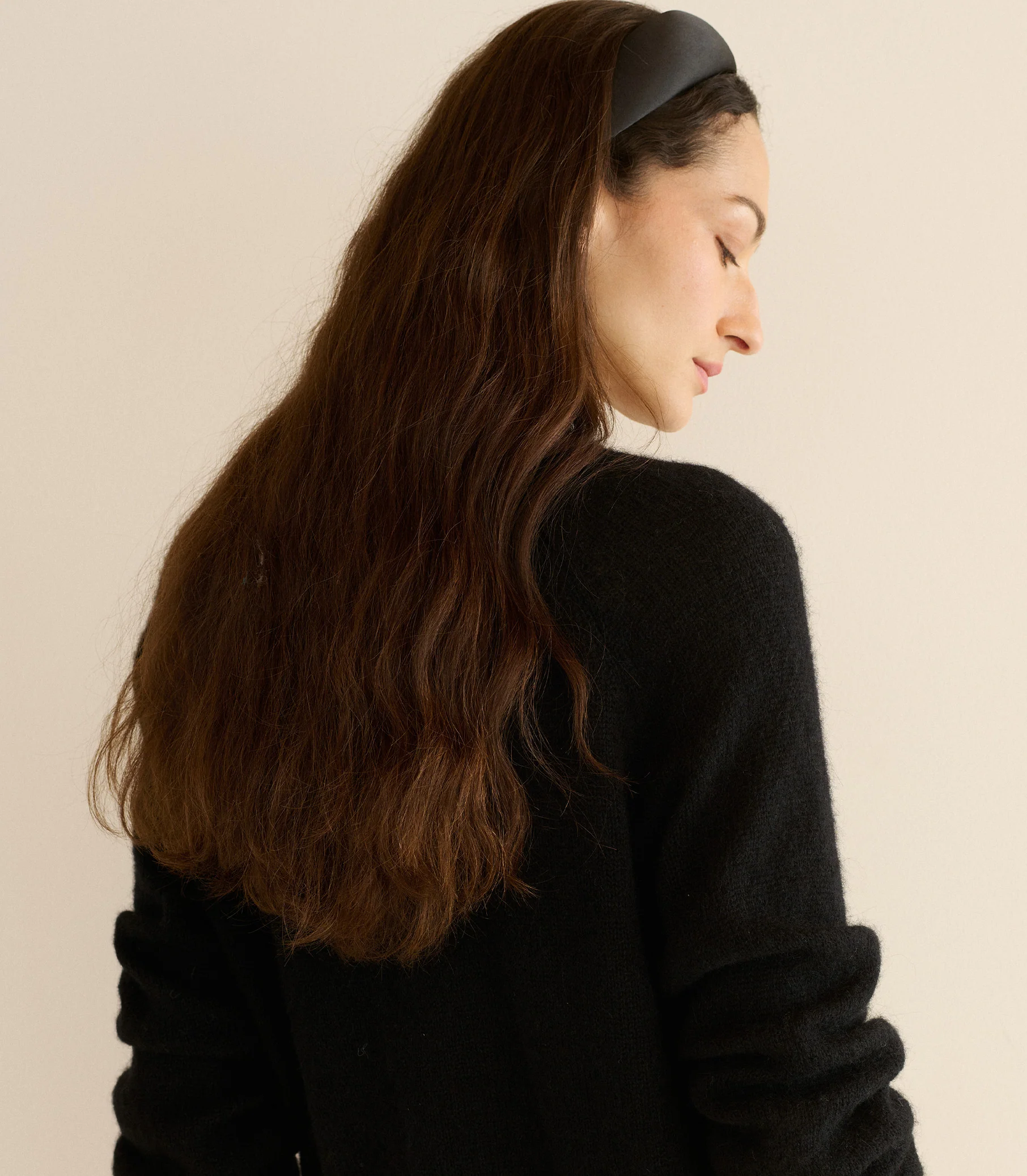 SESTRI HEADBAND -- BLACK SATIN - Image 4