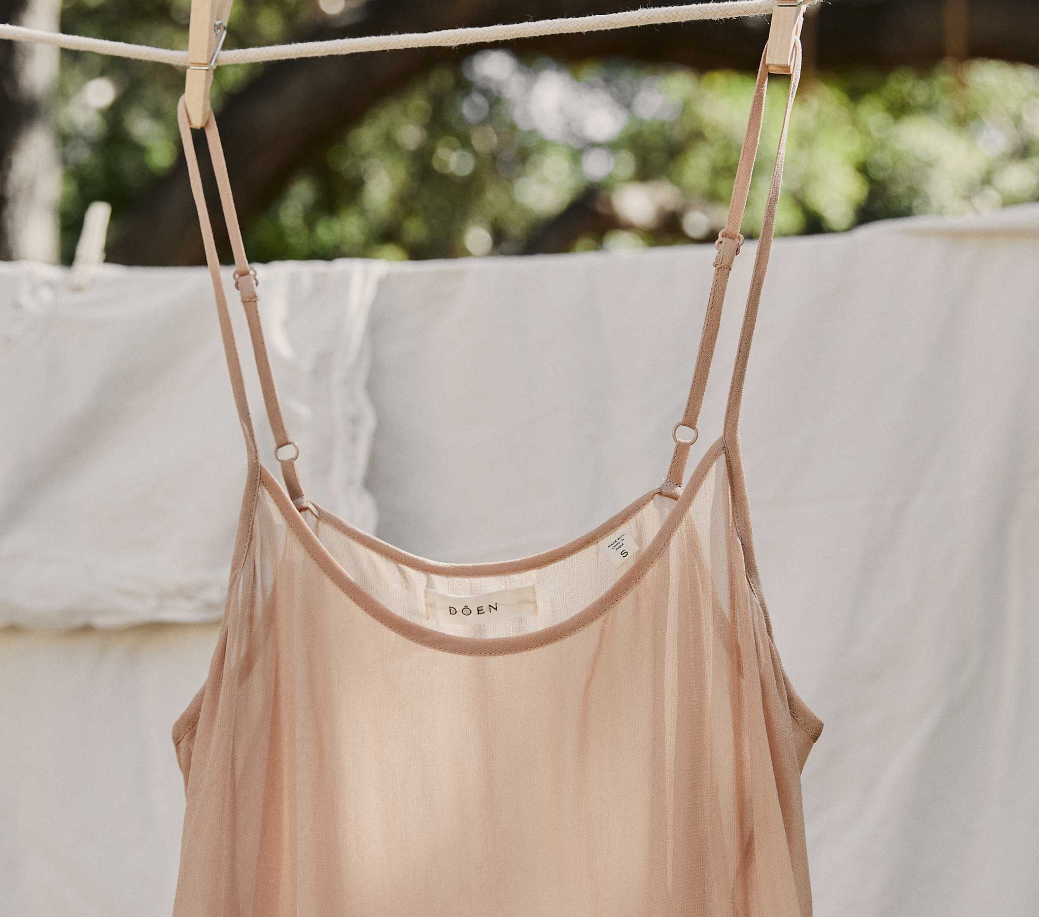 SHORT SCOOP NECK SLIP -- CONCH - Image 2
